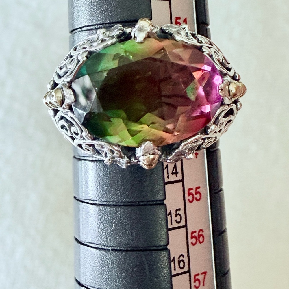 Elegant Multicolor Gemstone Ring - image 1